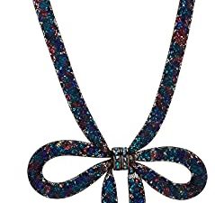 بيتسي جونسون "Dark Shadows Mesh Bow Necklace